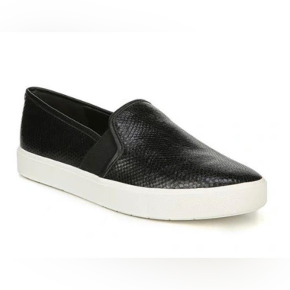 NIB Vince Blair 5 Snake Print Slip on Black Leather Sneakers
